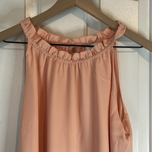 NWT Veronica M | Peachy Pink Chiffon Blouse Tank w. Ruffle Neckline Size Small - Picture 3 of 10